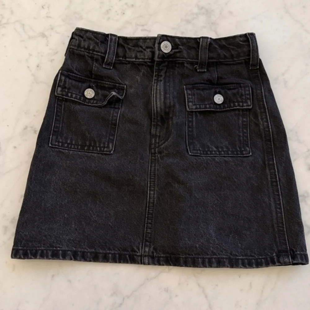 Gap Kids Black Denim Skirt Size 8 Girls Mini Skirt Casual